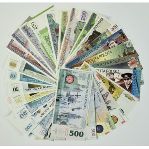 Set, fancy bills (35 pieces).