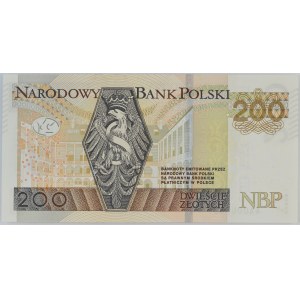 200 złotych 2015 - AA -