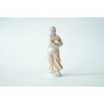 Porcelain figurine , "Woman in a shawl" - ZP Chodzież