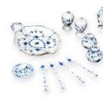 Royal Copenhagen service pieces Musselmalet