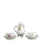 Ludwigsburg coffee pot and cups with flower painting