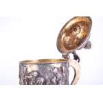 Lidded tankard