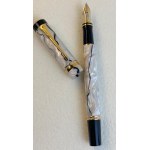 Pens - PARKER DUOFOLD INTERNATIONAL BLACK AND PEARL