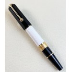 Pens - MONTBLANC WRITERS LIMITED EDITION W. SHAKESPEARE WITH BOX