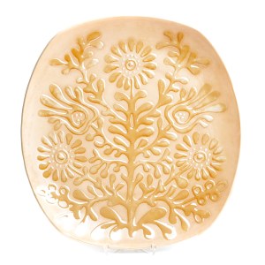 Lucyna and Kazimierz Kowalski Zakłady Porcelitu Stołowego Tułowice in Tułowice, Decorative platter Telewizor, 1960s.