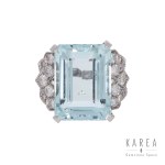 Ring with aquamarine and diamonds, 1st half of the 20th century