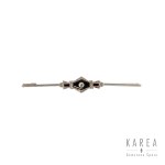 Art déco brooch with onyx, France, 1920s-30s