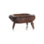 Ashtray on three legs