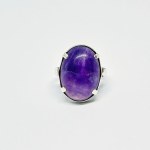 Silver ring with Amethyst
