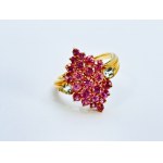 9K/375 Gold Ring with Pink and White Sapphires