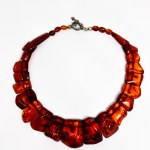 Large necklace of natural Amber, silver clasp
