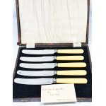 Set of knives in original box