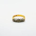 750/18K Gold Ring with Diamonds Certificate.