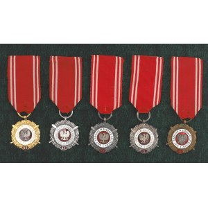 République populaire de Pologne, Ensemble de médailles Forces armées au service de la patrie