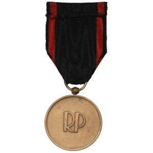 II Republic of Poland, Medal of Independence