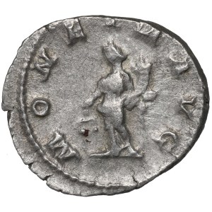 Römisches Reich, Caracalla, Denarius - MONETA AVG