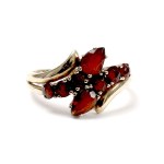 Europe, Gold ring with garnets