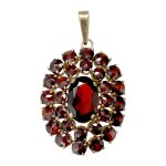 Europe, Gold pendant with garnets