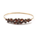 Europe, Bracelet with garnets
