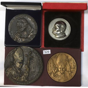 La Repubblica Popolare Polacca e la Terza Repubblica Polacca, Set di medaglie dedicato a Giovanni Paolo II