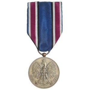 Second Polish Republic, Poland to Its Defender Medal—for the War of 1918–1921, Mint
