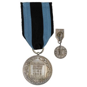 Repubblica Popolare Polacca, Medaglia d’argento al merito sul campo d’onore – incisione
