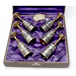 URSS, Service de verres - niello