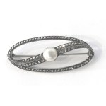 Designer brooch with a pearl and marcasites