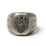 Signet ring with a coat of arms - 19th century