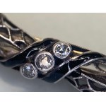 Brooch with diamonds and enamel, circa 1900.