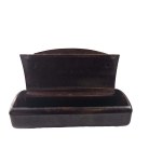 Bakelite snuff box [pre-1939] marked "ges.gesch." [pol. legally protected].