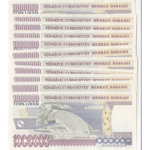 Turkey, 1.000.000 Lira, 2002, UNC, p209c, 7/3. Emission, (Total 31 banknotes)