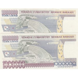 Turkey, 1.000.000 Lira, 2002, UNC, p209, 7/3. Emission, DIFFERENT WATERMARK, (Total 2 banknotes)