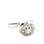 4.06 GR GOLD RING WITH DIAMONDS - DH-R289