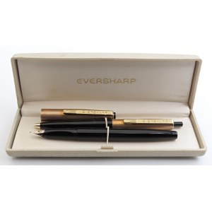 Collectible Pens - EVERSHARP - Lot of 4 Pens - No.3 fountain pens and...