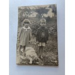PHOTO SANOK, CHILDREN, DOG