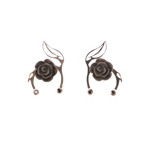 Vergoldete „Rose Sauvage“-Ohrringe mit Swarovski-Kristallen