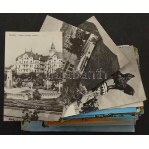 Kb. 250 db MODERN főleg külföldi város képeslap / Cca. 250 modern mainly foreign town postcards