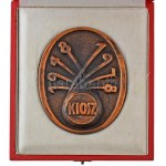 1978. Kisiparosok Országos Szövetsége "KIOSZ 1948-1978" egyoldalas, öntött bronz emlékplakett, hátoldalán gravírozással...