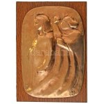 Takács Erzsébet (1928-1999) 1981. "Anyaság" öntött bronz plakett, fa alapzaton (~250x170mm) T:AU / Hungary 1981 ...