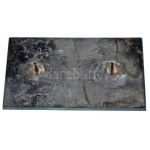 1944. "Pozsony - Budapest Kosárlabda viadal 1944" hadifém plakett, hátoldalán két rögzítésre szolgáló csavarral ...