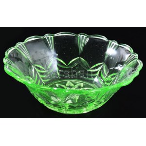 cca 1930 Uránüveg kínáló, hibátlan, d: 23 cm, m: 8 cm