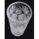 Ólomkristály váza, gazdagon csiszolt mintával, hibátlan, m: 22,5 cm