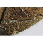 Olvashatatlan jelzéssel: Hátakt. Bronzírozott fém. jelzett d: 19 cm