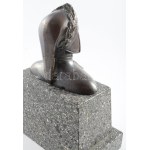Dante mellszobra, márvány talapzaton, m: 19 cm