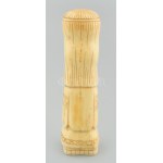 Jelzés nélkül: Bálvány szobor. Faragott csont. m: 12,5 cm