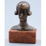 Reményi József (1887-1977): Babkó. cca 1960, bronz, márvány talapzaton, jelzés nélkül, teljes m: 10 cm //...