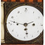 Negyedütős biedermeier asztali óra, kulccsal, hiányokkal, sérüléssel, m: 35 cm