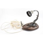 Faragott fa falikar / asztali lámpa, h: 23 cm