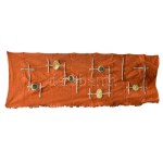 Iparművész faliszőnyeg, op-art mintával, cca 160x60 cm